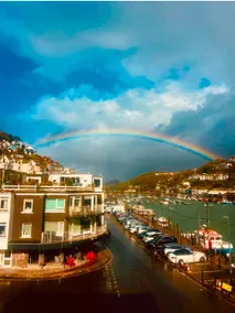 Looe, Quayside house with views. Sleeps 6 - Image 3