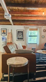 Lakeview Cabin in the Woods- movie projector - Image 3