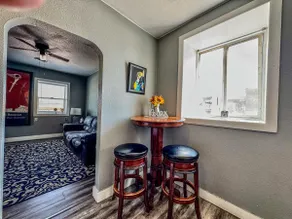 Spectacular loft near river and train depo.#4 - Image 5