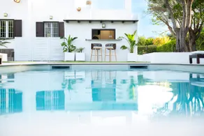 Luxury Villa with Heated Swimming pool& Outdoor Jacuzzi - 50mt from the Beach - Image 5