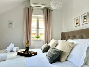 Apartment with sea view - Image 3