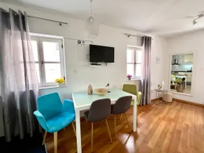 Apartment with sea view - Image 4