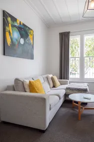 Bright Renovated Villa Short Walk to Ponsonby Road - Image 3