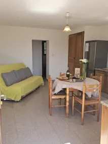 Torriciola 2 – Olmeto F2 near the sea, air-conditioned - Image 3
