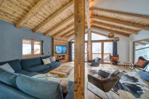 Spacious chalet in Austrian style; only 150 m to the Schmittenhöhe ski lifts - Image 4