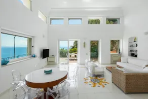 Villa terrace seaview beach access free parking - Image 2