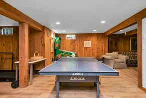 6-Bed Vermont Farmhouse - Fireplaces Gameroom Ski - Image 4