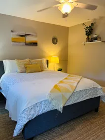 3 Br Hidden Gem, Near Falls, Niagara On The Lake - Image 4