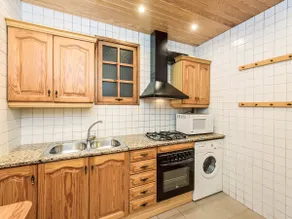 Apartment Eixample Esquerre Arago Rocafort by Interhome - Image 4