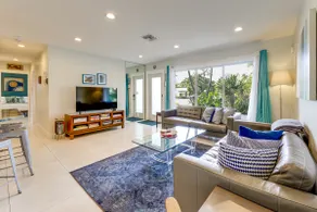 Renoverad Oakland Park Home w / Yard, Uteplats och Pool! - Image 5