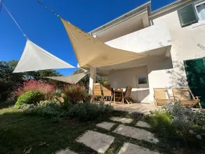 Beach House Mela - Image 4