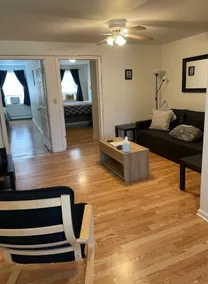 Stylish 2BR Retreat Steps from Thayer gate FREE private parking/WiFi - Image 3
