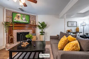 Nest Near I-75 & ATL Attractions | Smart TVs! - Image 2