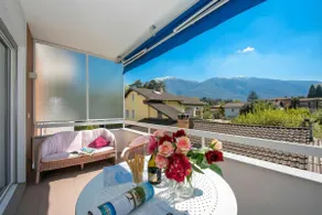Charm Apartment with Balcony and Parking - Happy Rentals - Image 2