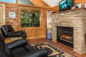 Hearts Desire King bed Hot tub/Jacuzzi fireplace. - Image 3