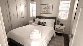 Roam Vancouver in Style from a Chic Hideout - Image 5