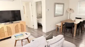 Roam Vancouver in Style from a Chic Hideout - Image 4