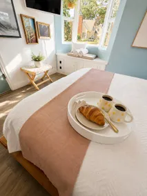 Modern Camas Cottage - Image 3