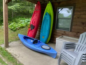 Lakefront Log Cabin privacy-hot tub-dog friendly - Image 2