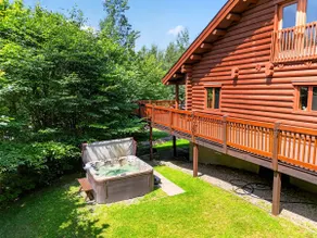Chalet Apache - Image 2