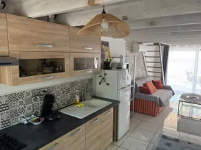 Cozy, quiet cottage, outdoor + secure parking - Image 5