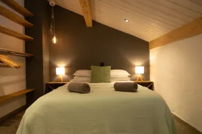 Chalet Rinuy 100m from the chair lift - Image 2
