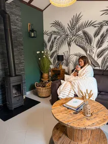 Romantic Cottage & Hot Bath on arrival - Image 3