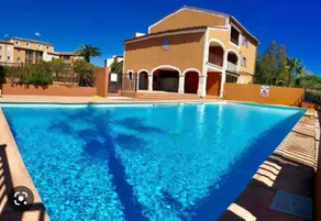 5kms to St Tropez/2 bedrooms/AC/Pool/walk to beach - Image 4