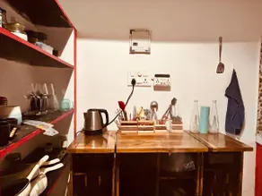Rock beach house - Image 2