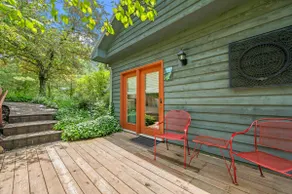 The Garden Suite at Treetop Retreat - Image 4