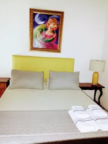 Comfortable central studio apartment - Image 3