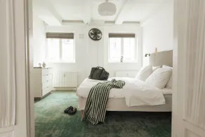 Stylish Interiors - Next to Royals – 2 Bedrooms - Image 2