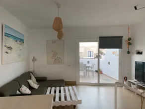 House with terrace in La Graciosa- Canary Islands - Image 2
