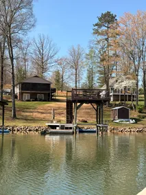 Knot Too Shabby- SML -Waterfront Home/ Boat Dock - Image 3