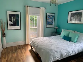 LaHaven Captains House - Image 5