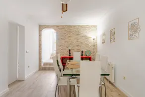 Guest house with pool near Valencia - Image 4