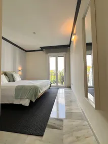 Luxurious apartment in Puerto Banus Marbella - Image 4