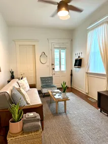 ♥️Guest Suite @ A Place on Pope - Image 3