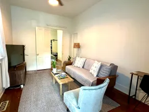♥️Guest Suite @ A Place on Pope - Image 4