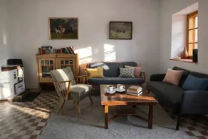 Charming country house with large garden - Image 3