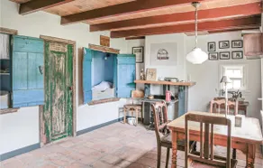The smallest cottage - Image 3