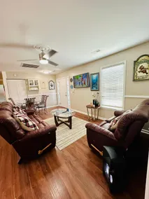 Family Cottage 1 mile to Carolina Beach - Image 3
