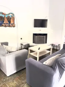 Elenis Beach House - Image 2