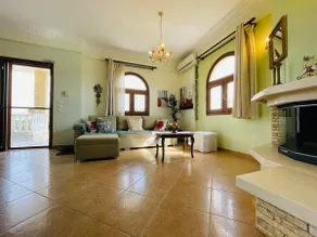The Greek Mama's Cottage - Image 4