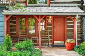 Abe's Cabin at Treetop Retreat - Image 2