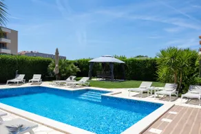 Sunny Garden - Image 3