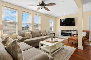 Bay view-walk to beach/boards/restaurants, EV chrg - Image 5