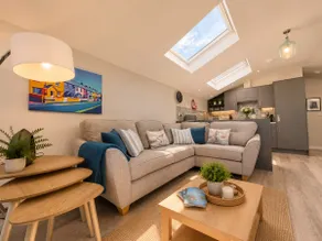 Spacious 3 Bed Seaview Retreat - Family-Friendly in Westward Ho! - Image 2