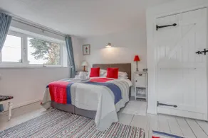 St Nicholas Cottage - Stunning Views! Crabpot Cottages Sheringham - Image 2