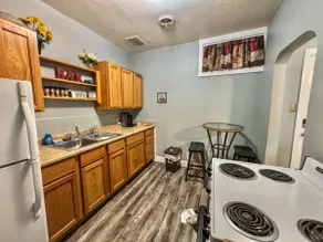3# Boutique loft near all restaurants and river. - Image 4